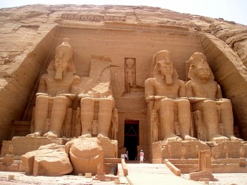 Luxor tempio Nefertari