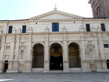 Mantova La Basilica di Santa Barbara foto di D. Papalini