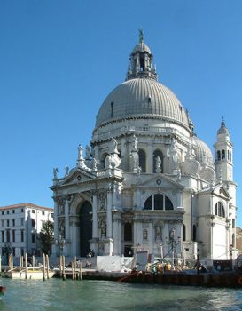 Venezia-Basilica-Santa-Maria-della-Salute