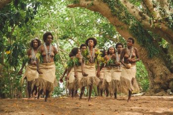 Vanatau Vanuatu-donne-che-danzano