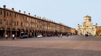 Carpi (Modena) Piazza-dei-martiri