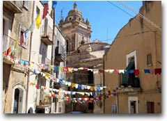 Caltagirone, un carruggio