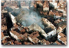 L'incendio del teatro