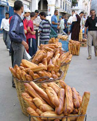 Venditori di pane per le strade (Foto: Scott Fitzsimmons)