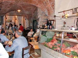 Le antiche stalle diventano ristorante