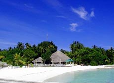 Personaggi del turismo: un vigevanese alle Maldive 12 Nika Island Resort alle Maldive