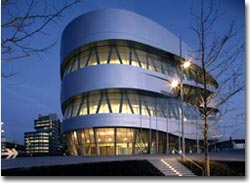 Mercedes-Benz Museum (Foto:Stuttgart-Marketing GmbH)