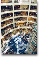 Il centro commerciale all'interno delle Petronas