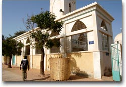 Quartiere coloniale, ex chiesa diventata moschea
