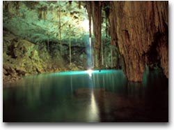 Maya Valladolid, il pozzo naturale (Foto:MTB, Guillermo Aldana)