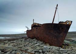 La vecchia nave a Inis Oirr