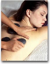 Massaggio con le pietre calde