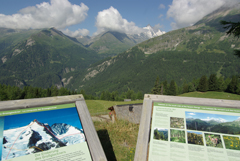 Verso Klagenfurt, la città del drago 1 Il Großglockner, sullo sfondo, visto dall'Alpenstraße