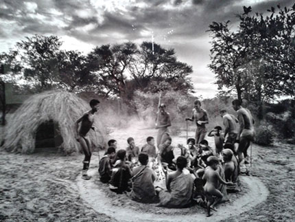 I Boscimani del deserto del Kalahari in Sudafrica