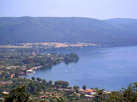 Bracciano, parte il canottaggio al lago