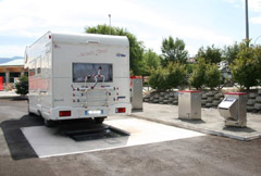 Area di sosta attrezzata per camper.