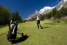 Il Golf Club Courmayeur et Grandes Jorasses (Foto: Aiat Monte Bianco)