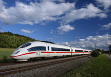 Ruote tedesche corrono sui binari italiani 2 Un ICE 3 in corsa