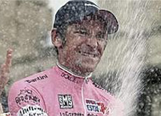 Il russo Denis Mensciov, vincitore dello scorso Giro d'Italia