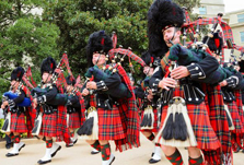 La banda delle Pipes and Drums of the 1st Batallion Scots Guards