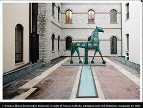 Potenza, Museo Archeologico Nazionale: il cortile di Palazzo Loffredo