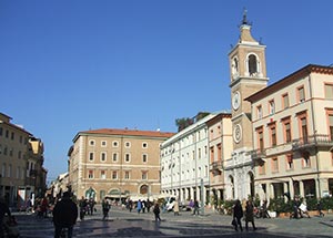 Piazza Tre Martiri, Rimini