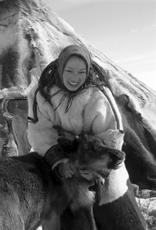 Giovane donna Inuit