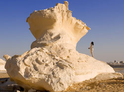 armata Deserto Bianco, dalle forme spettacolari. © Rieger Bertrand