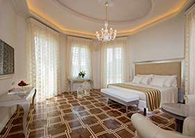 Cesenatico: cinque stelle sul porto canale 3 Suite Leonardo da Vinci