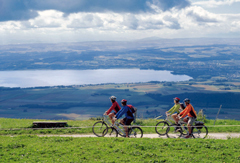 In bici nella zona del Lago di Neuchâtel