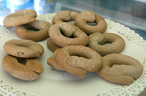 Tarallini dolci al vino, foto di Mimmo Torrese