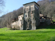Il complesso monastico di Torba (Foto: Archivio Fai)