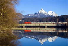 Ruote tedesche corrono sui binari italiani 1 Un EC in corsa verso l'Italia