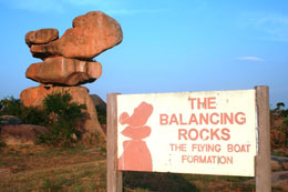 Le Balancing Rocks