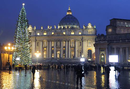 Calabria: dall’albero di Natale di San Pietro al presepe vivente 1 Abete in Piazza San Pietro, Roma