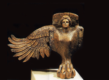 In mostra a Torino i tesori d'Albania 4 Spilla a forma di Sfinge, seconda metà III sec. a.C., Museo di Antigonea