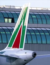 Decollo nel caos per Alitalia