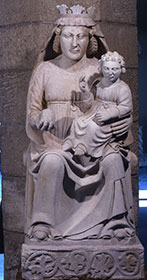 Maestro degli Osii, Madonna col Bambino (secondo decennio del XIV secolo) pietra; 145 x 64,5 x 55,5 cm Milano, Fondazione IRCSS Ca’ Granda Ospedale Maggiore Policlinico