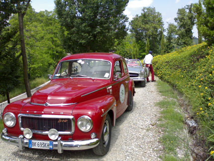 Auto d'epoca e gastronomia nell'Oltrepo