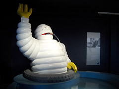 Bibendum nell'esposizione "Avventura Michelin"