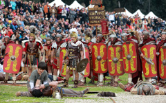 La battaglia con i feriti sul campo