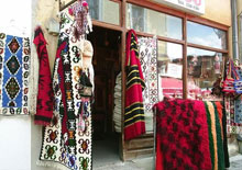 Tessuti esposti al Bazar 