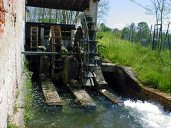 Mulino ad acqua sulle rive del Ticino