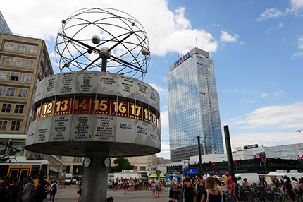 Alexanderplatz era la vetrina moderna dell'ex Berlino est