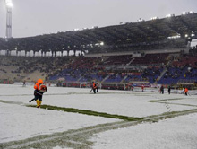 Pochi centimetri di neve hanno causato il rinvio della partita Bologna-Fiorentina