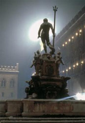 Bologna di notte