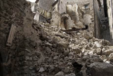 l'Aquila Danni al centro storico di Santo Stefano di Sessanio