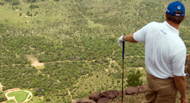 golf safari La buca 19 del Legend GC con il green a forma d'Africa