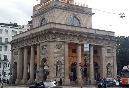 La Casa del Pane con stendardo Valtidonexpò