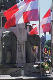 La Fontana degli Elefanti. Foto: Office de Tourisme de Chambery - J. Bouchayer